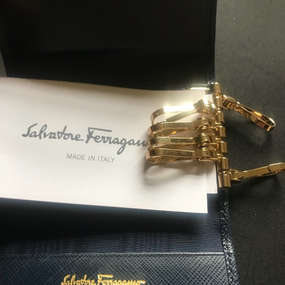 Ferragamo card and key ring - Picture 5 of 9